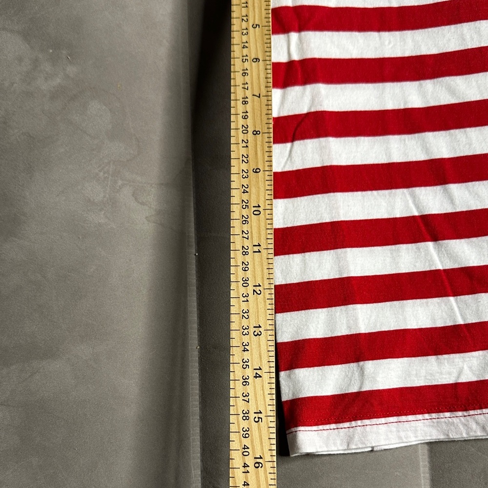 Striped Red and‎ White Boys Shirt size 14/16 - Picture 5 of 8